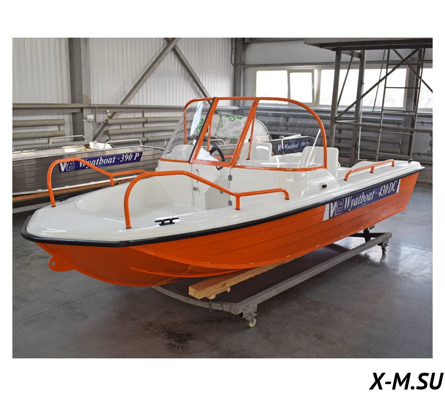 Комбинированный катер WYATBOAT-430DC Комбинированный катер WYATBOAT-430DC