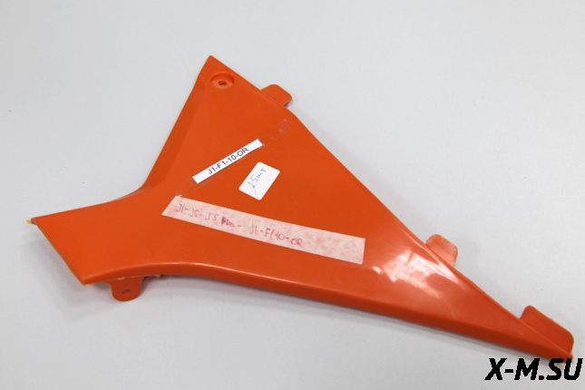 Пластик средний правый J1/J5/J5pro  J1F110OR