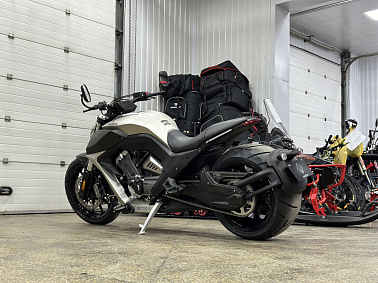 Мотоцикл Benda LFC 700